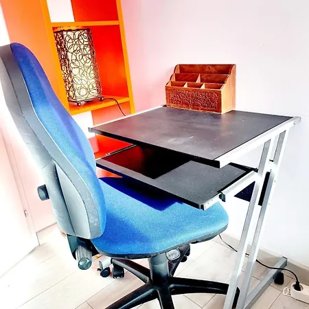 Entier Avec Coin Jardin Apartman *