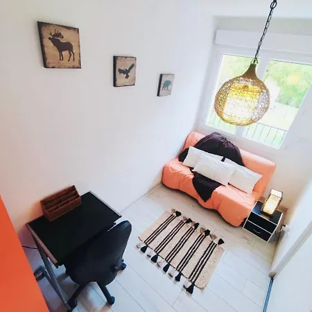 Apartman Entier Avec Coin Jardin *