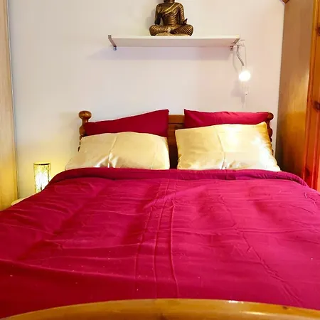 Apartman Entier Avec Coin Jardin