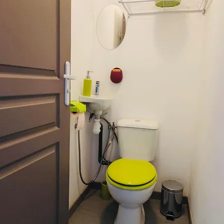 Entier Avec Coin Jardin Apartman