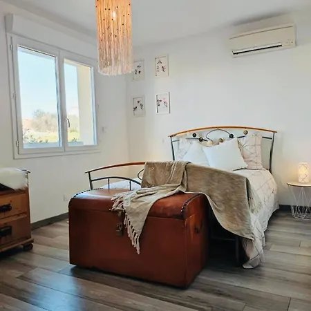 Apartman Entier Avec Coin Jardin *