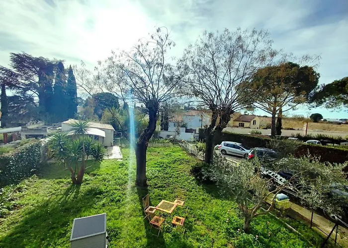 Lägenhet Entier Avec Coin Jardin